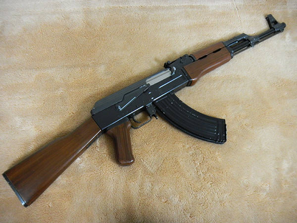 AK472