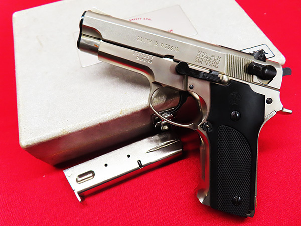 箱にSPGシール MGC S&W MODEL SW/59 オールシルバーモデル ABS モデルガン