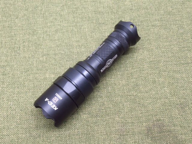 SUREFIRE シュアファイア E1D LED DEFENDER